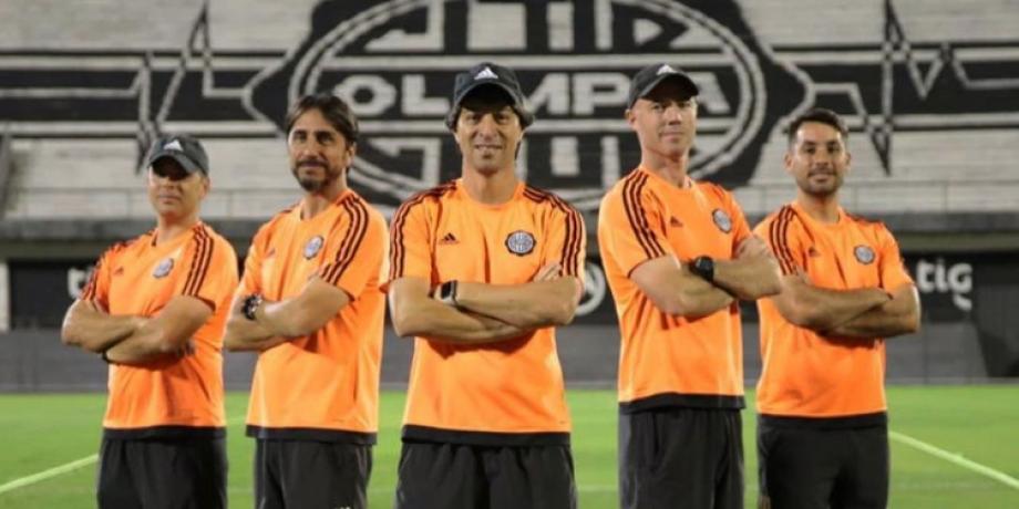 Sebastián Rambert en la actualidad: es la mano derecha de Daniel Garnero en el fútbol paraguayo, donde ganaron cinco títulos en cuatro años
