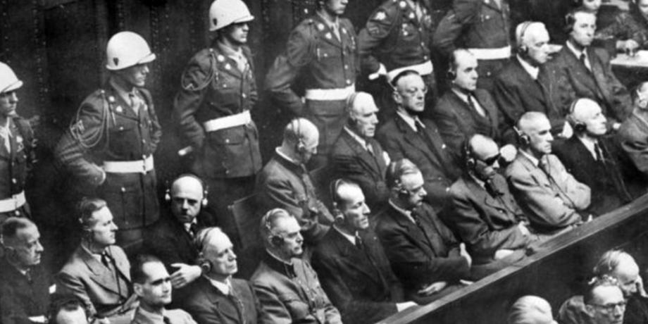 Los juicios de Núremberg empezaron el 20 de noviembre de 1945 contra la cúpula nazi. Años después, un doctor reunió en un libro distintos documentos clasificados que interpretan el perfil psicológico de los acusados
