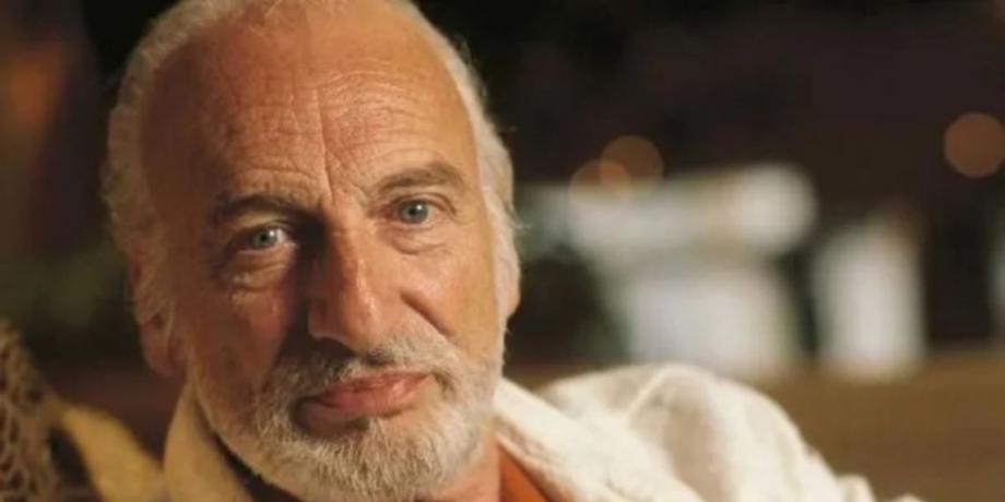 Cortesía de exitoina