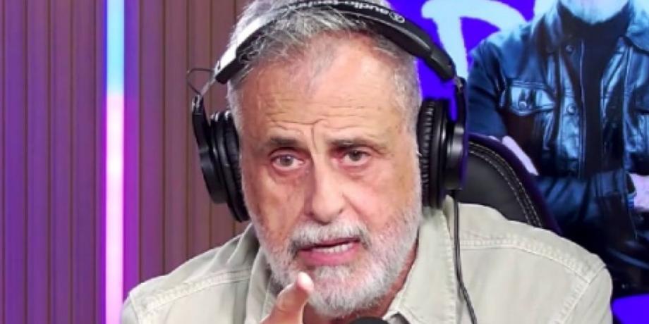 Cortesía de exitoina