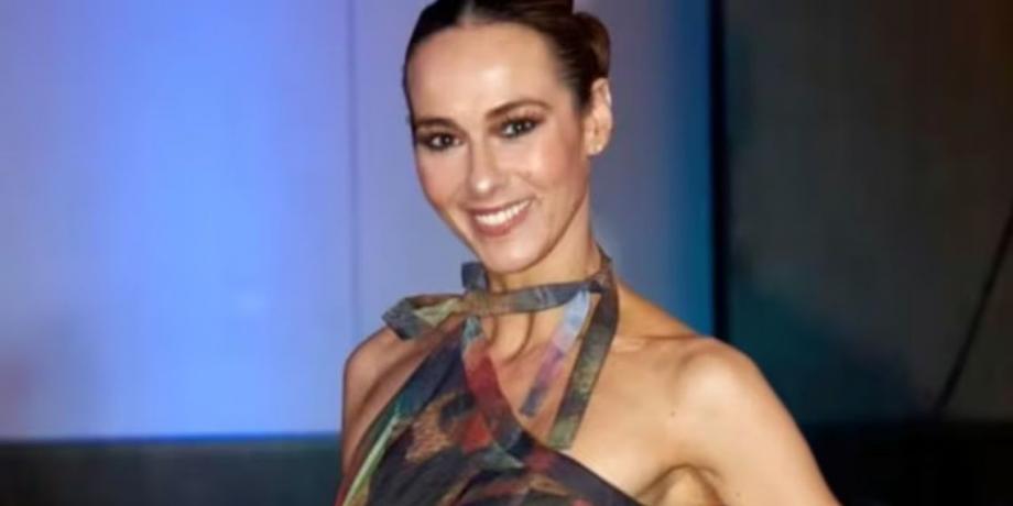 Cortesía de exitoina