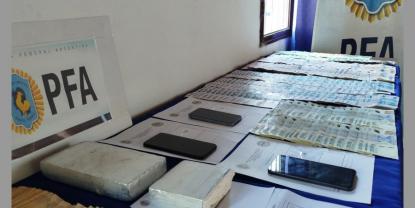 Ruta 9: Sorprenden a termenses con un niño de testigo en plena entrega de 1,7 kilos de cocaína