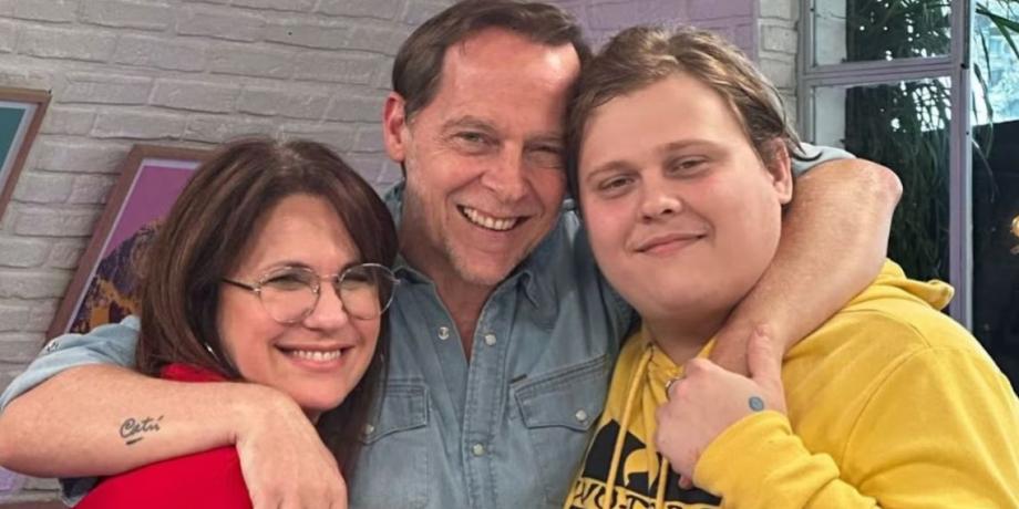 Cortesía de exitoina