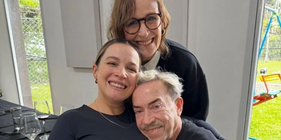 Cortesía de exitoina