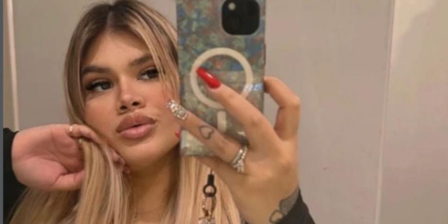 Cortesía de exitoina