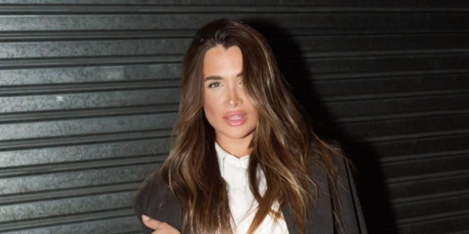 Cortesía de exitoina