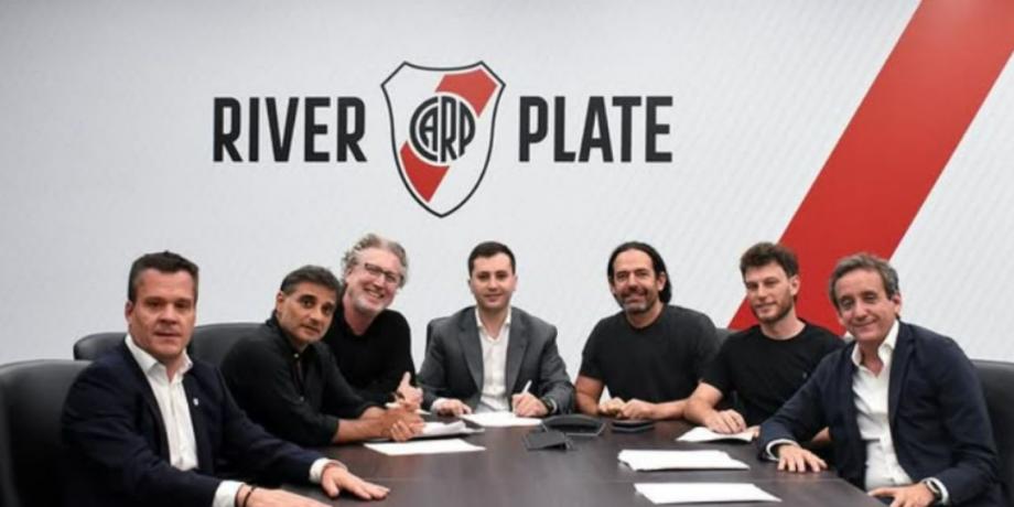 Cortesía de exitoina