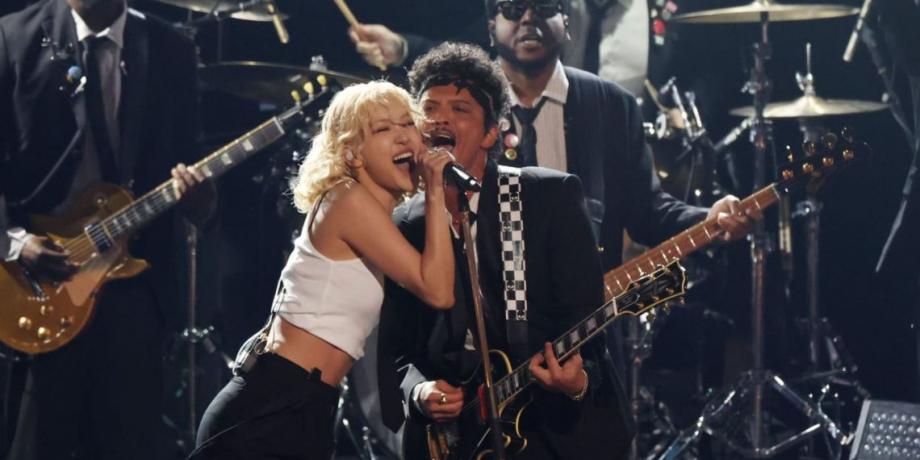 Cortesía de exitoina