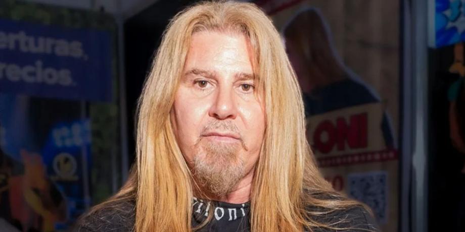 Cortesía de exitoina