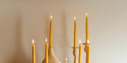 Ritual con Vela de Miel: Método para Atraer Abundancia y Prosperidad