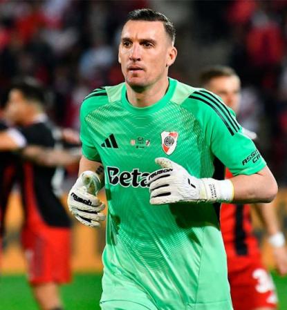 Franco Armani aún no recibe alta médica: situación en River Plate
