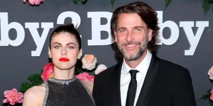Alexandra Daddario y Andrew Form anuncian su separación matrimonial
