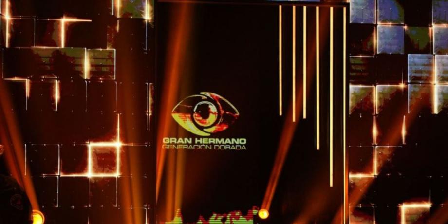 Cortesía de exitoina