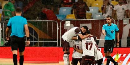 Lanús Defiende su Título de la Recopa ante Defensa y Justicia