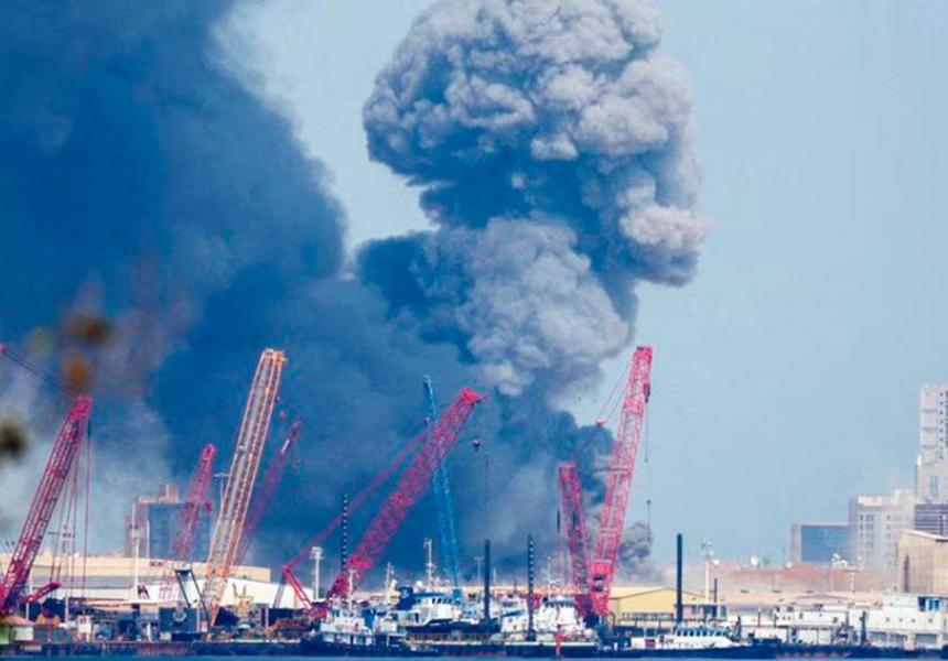 Irán Intensifica Ataques a Edificios Civiles en Bahréin y Golfo Pérsico