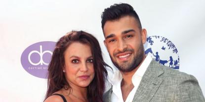 Sam Asghari defiende a Britney Spears tras su arresto por conducir ebrio