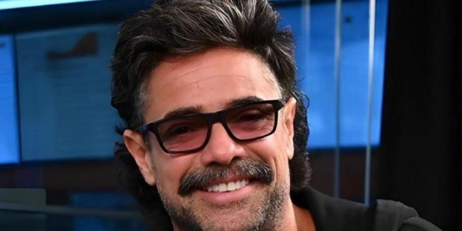 Cortesía de exitoina