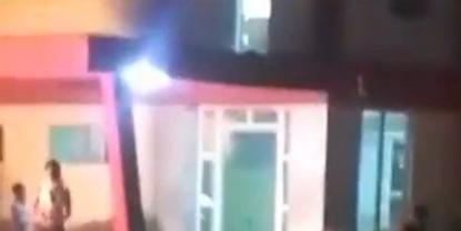 Crisis en Cuba: Protestas culminan en incendio de sede del Partido Comunista