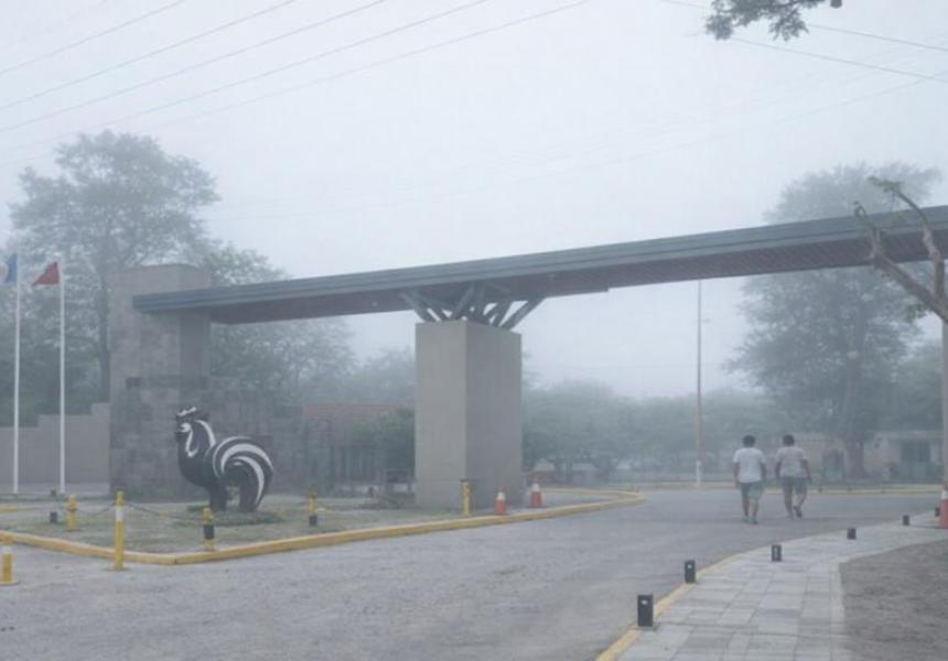 Añatuya se enfrenta a la neblina y la lluvia: clima incierto para hoy Sábado 21 de marzo de 2026