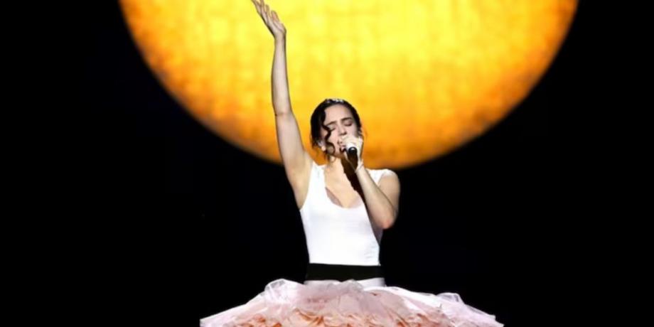 Cortesía de exitoina