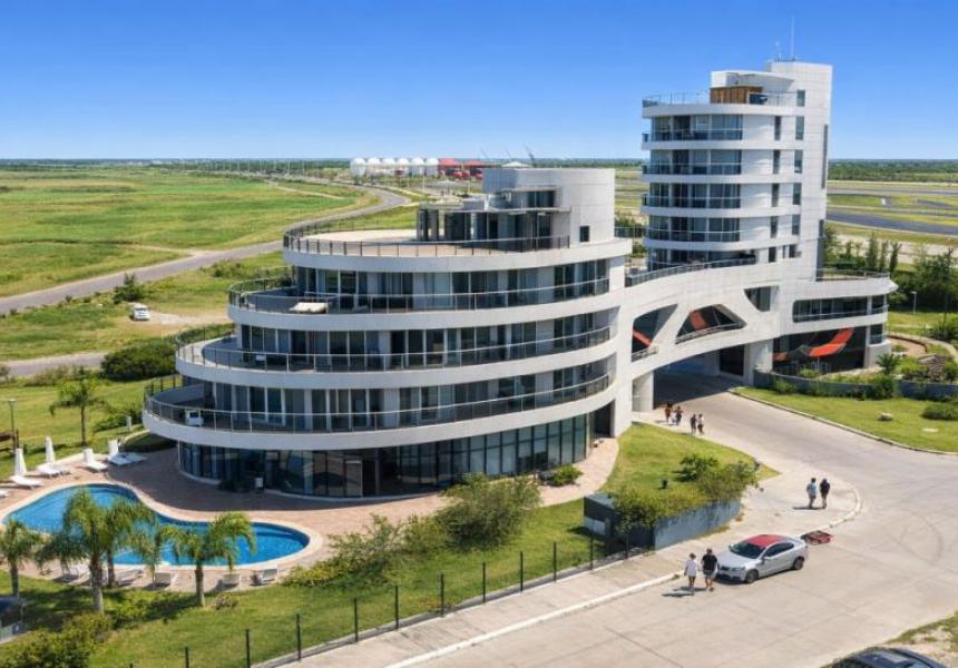 Calor y sol: Termas de Río Hondo enfrenta temperaturas elevadas hoy Lunes 30 de marzo de 2026