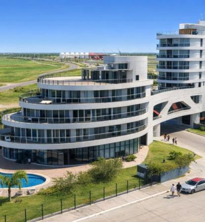 Termas de Río Hondo se asolea bajo un cielo despejado: clima cálido para hoy Jueves 2 de abril de 2026