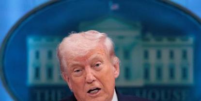 Donald Trump intensifica sus advertencias hacia Irán en el estrecho de Ormuz