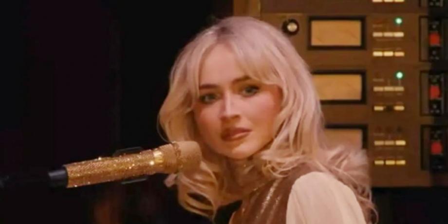 Cortesía de exitoina