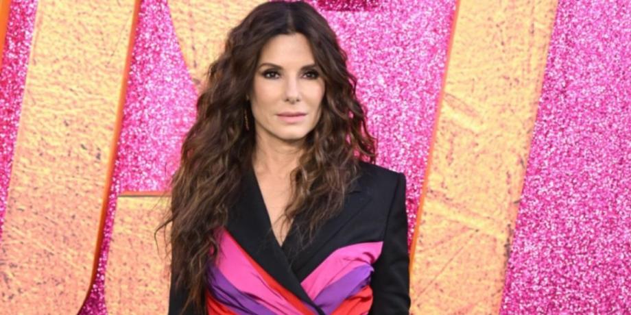 Cortesía de exitoina