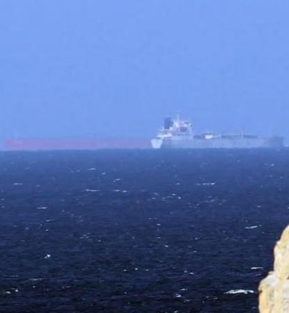 Irán Refuerza Control en el Estrecho de Ormuz Ante Tensión con Estados Unidos