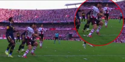 Controversia arbitral en el Superclásico: Penales no sancionados generan debate