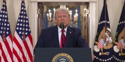 Trump reconoce demora en su evacuación durante el ataque violento