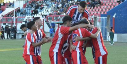 Unión Santiago triunfa ante Yanda FC y mantiene su competitividad en el torneo