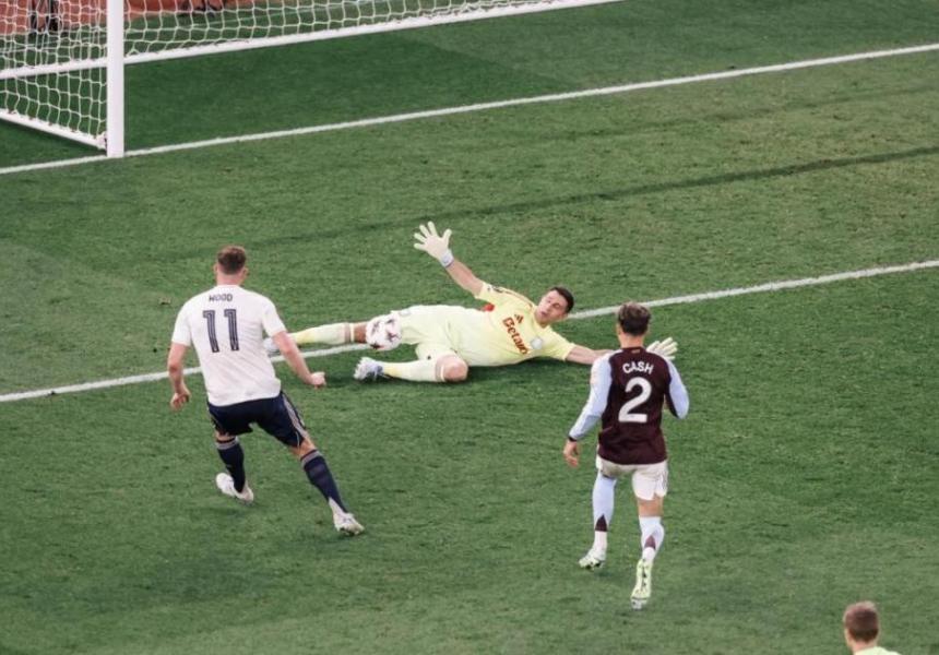 Aston Villa Avanza a la Final tras Golear 4-0 a Nottingham Forest
