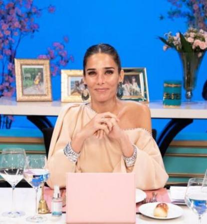 Juana Viale presenta a destacados invitados en su programa de El Trece