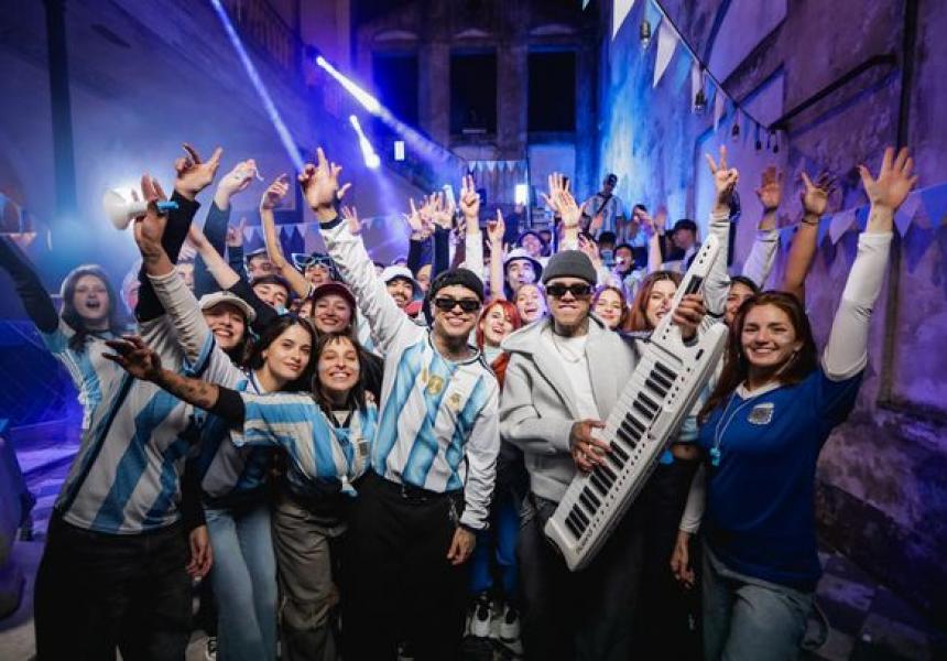 La T y La M lanzan 'Tierra de Campeones', un himno a la pasión futbolera