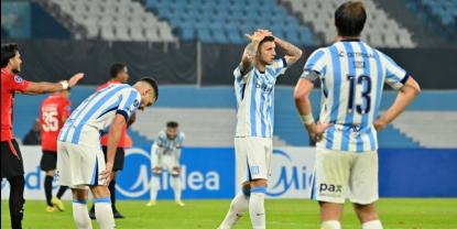 Racing Club queda eliminado de la Copa tras empatar con Caracas 2-2