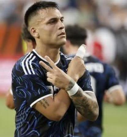 Argentina supera a Honduras 2-0 en amistoso con actuaciones destacadas