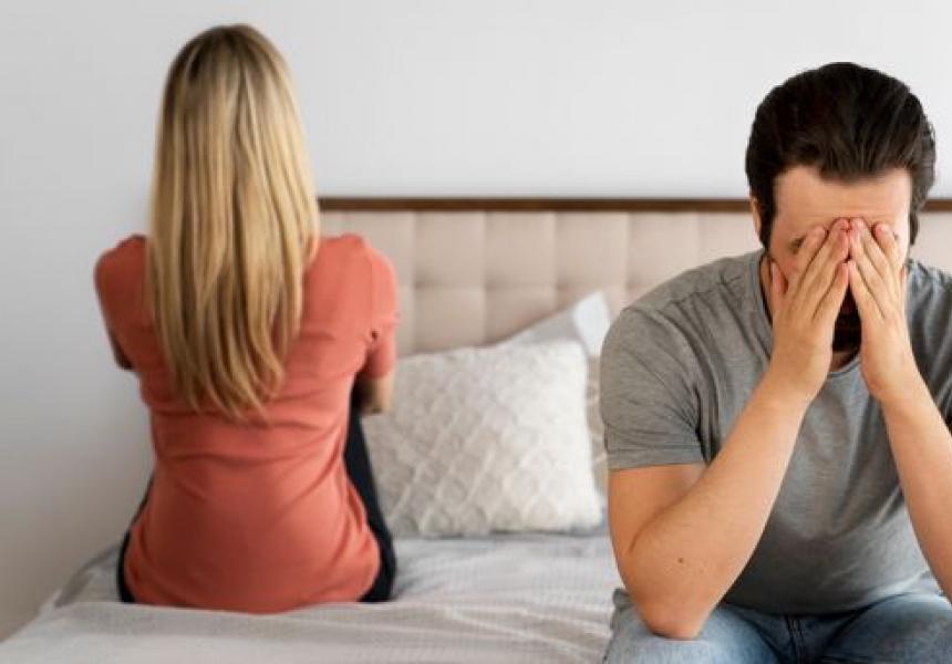 Crisis en la Pareja Famosa: Filtración de Conversación Privada Impacta Redes
