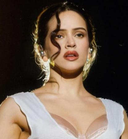 Comunicado de fans de Rosalía tras controversia por su publicación en TikTok