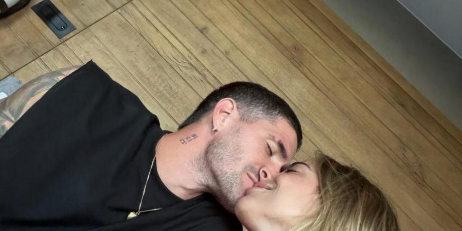 Tini Stoessel deslumbra en vacaciones con Rodrigo De Paul