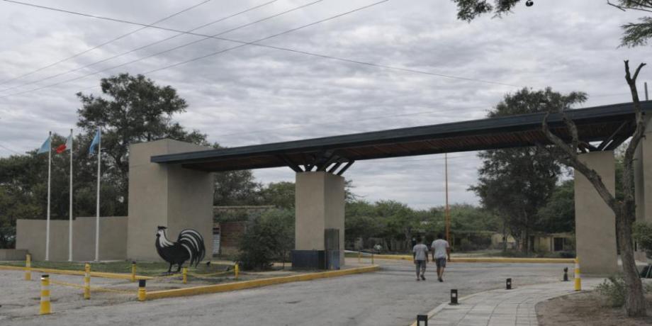 Clima cambiante en Añatuya: chubascos y temperaturas moderadas para hoy Lunes 17 de agosto de 2026