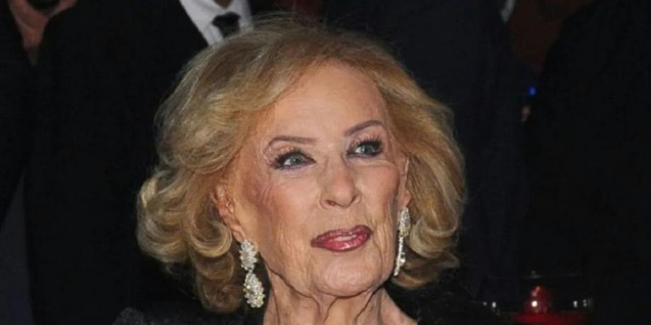 Cortesía de exitoina