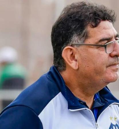Julio Díaz asume como nuevo director técnico de Sarmiento de La Banda