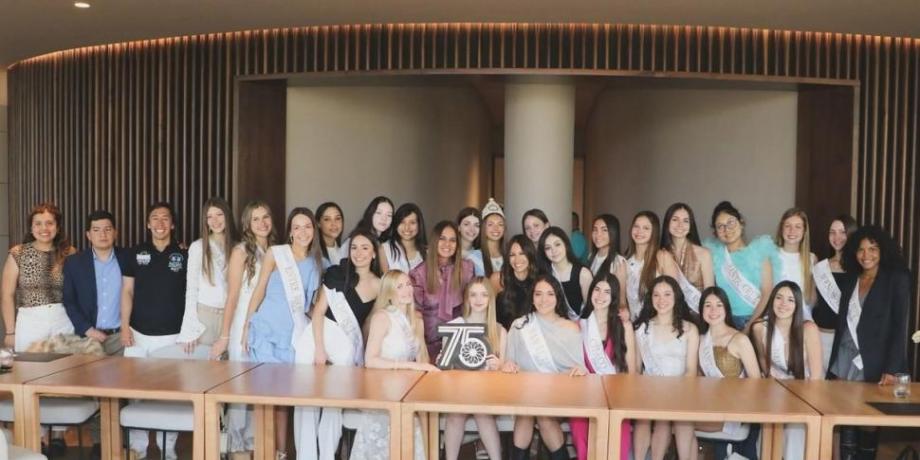 Pampita se reúne con representantes de la Fiesta Nacional de los Estudiantes