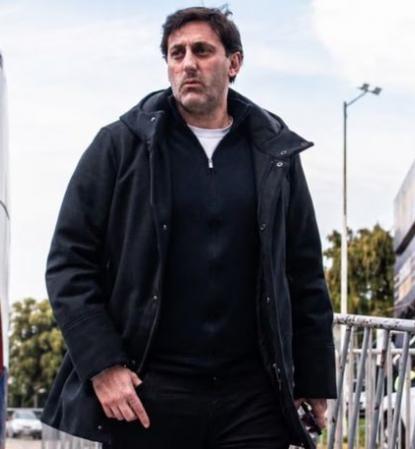 Racing analiza alternativas de entrenadores tras la salida de Vojvoda