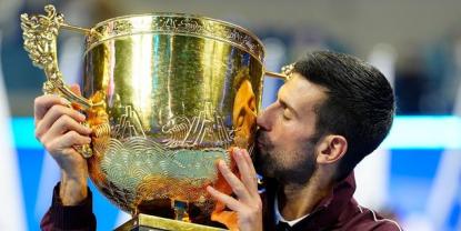 Djokovic marca un hito histórico al conquistar Pekín y sumar 102 títulos ATP