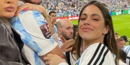 Tini Stoessel asiste al Estadio Monumental para la despedida de Messi