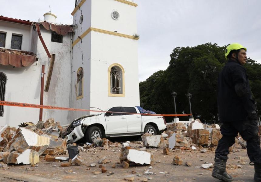 Terremoto en Panamá causa daños severos a la catedral de Penonomé