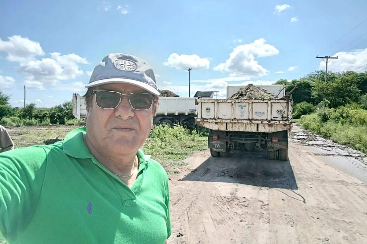 Vinará: Reparación de caminos afectados por intensas lluvias recientes